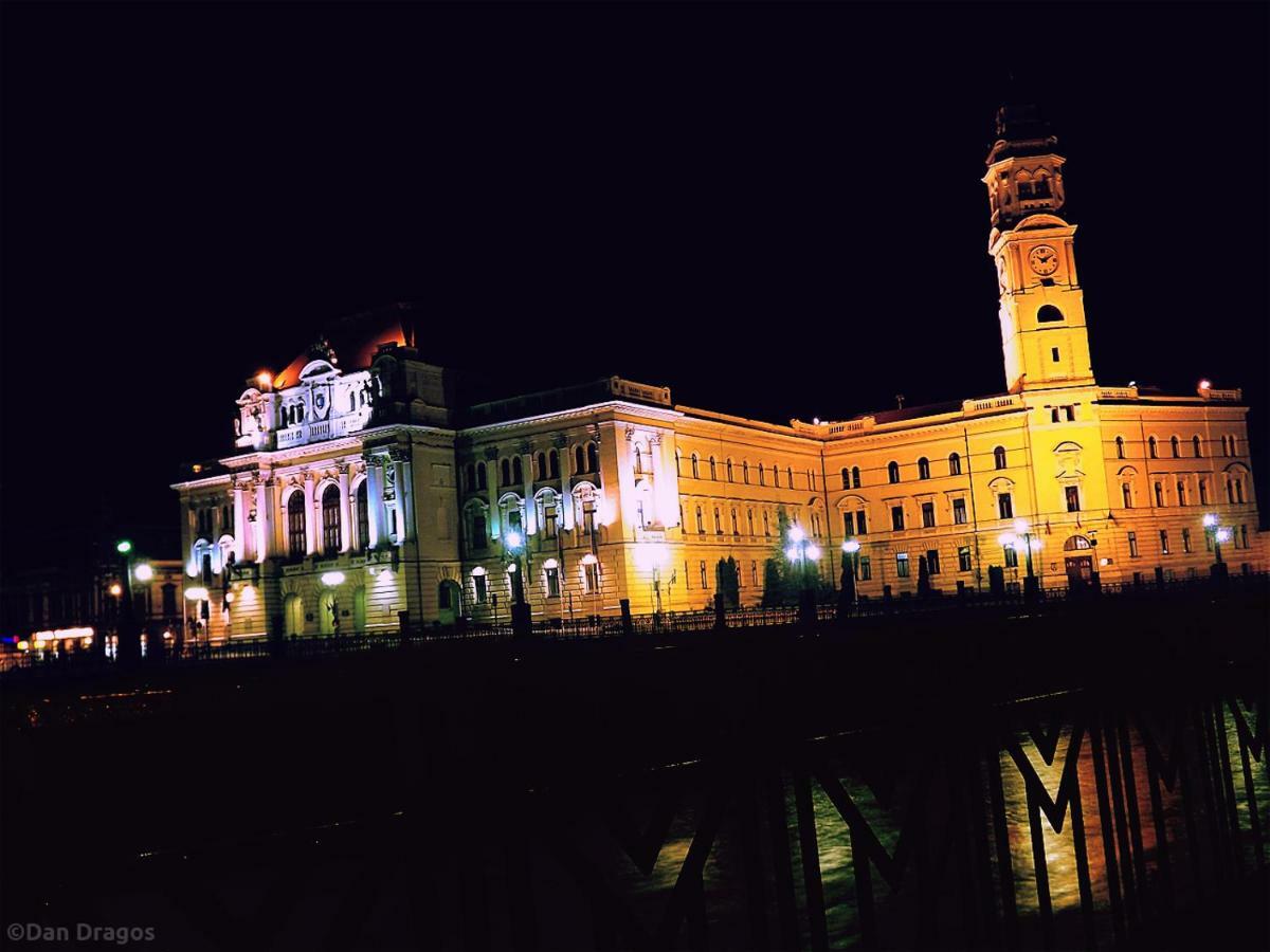 The Best Central View Apartment Oradea Exterior foto